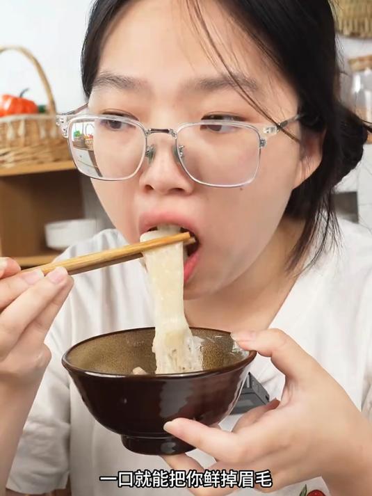 吃竹荪的季节到了竹荪煲汤炖汤营养美味