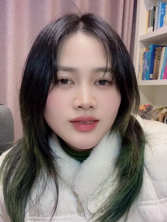 被理发师骂丑后,我换了家店,直接剪到封神#发型逆袭##狼尾发##托尼##i人##狼尾鲻鱼头