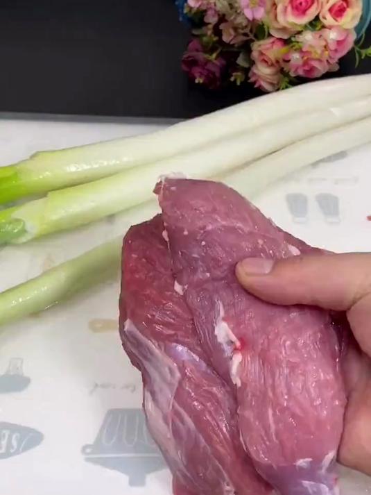 葱爆羊肉的做法