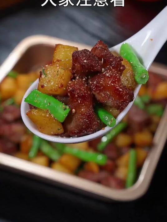 土豆梅花肉这样做，简单又好吃！