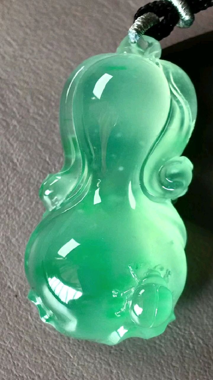 翡翠白菜的寓意