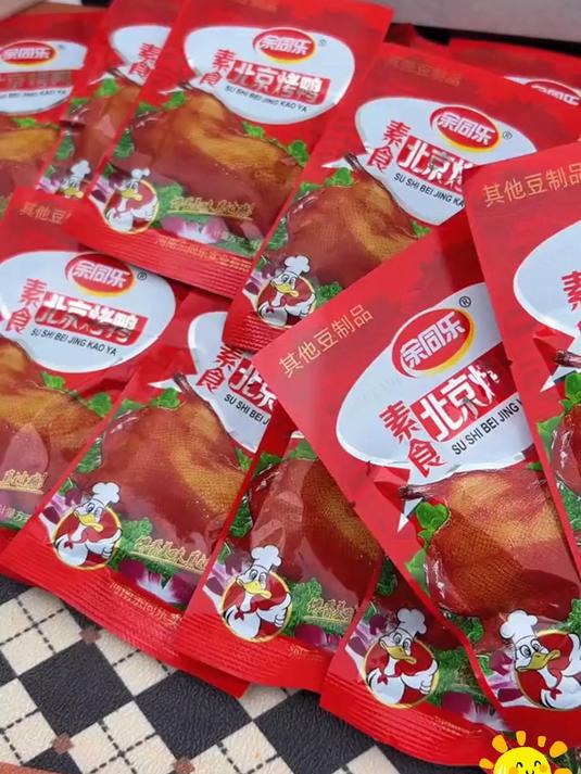 这个素食北京烤鸭辣中带甜好吃停不下来