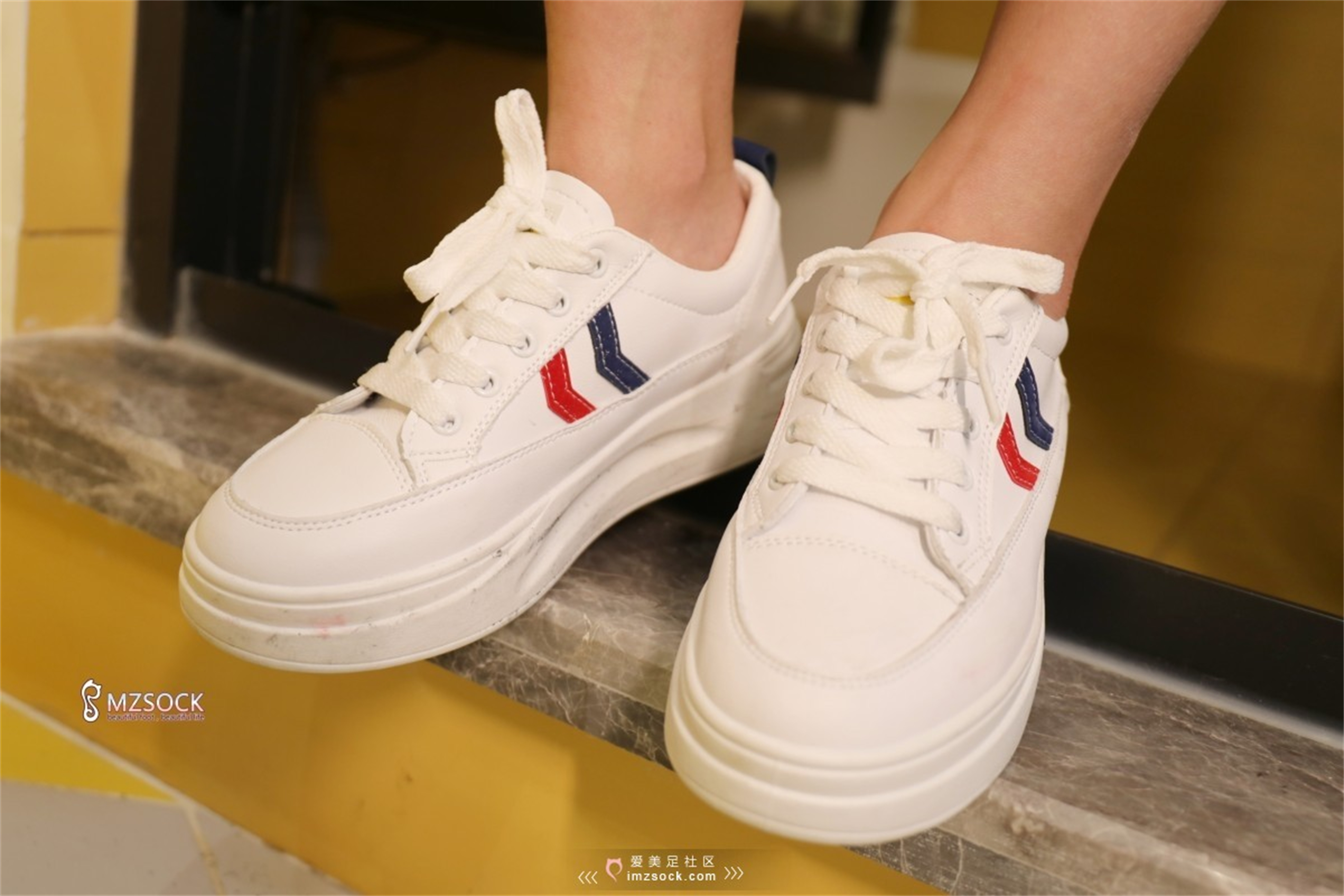 图片[3]-[MZSOCK]爱美足 NO.076 婷婷[55P94M]-六色网