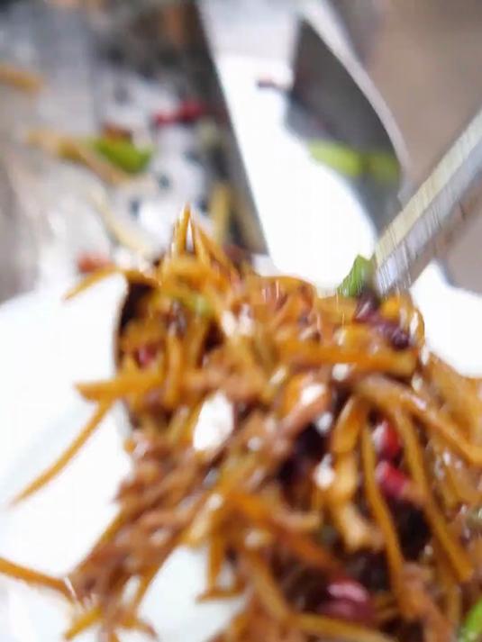 家常土豆丝 大火猛炒家常土豆丝