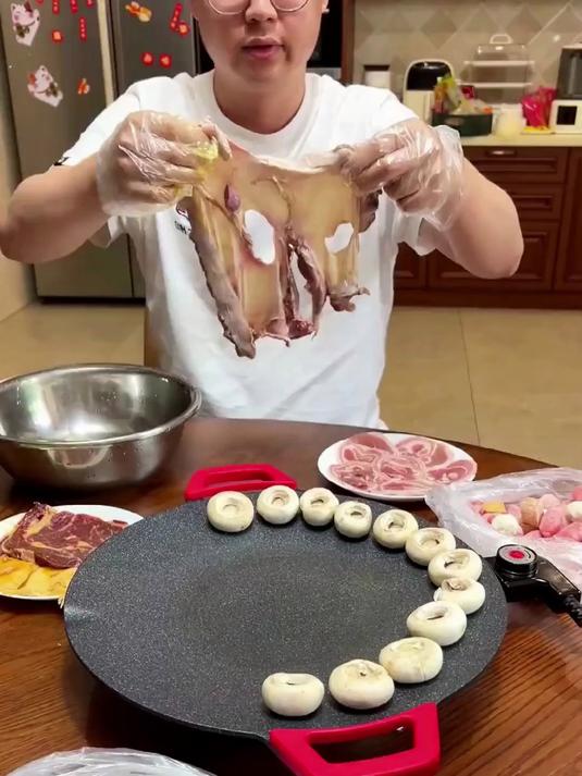 自从有了这个 电烤盘 就再也没去外面吃烤肉了!