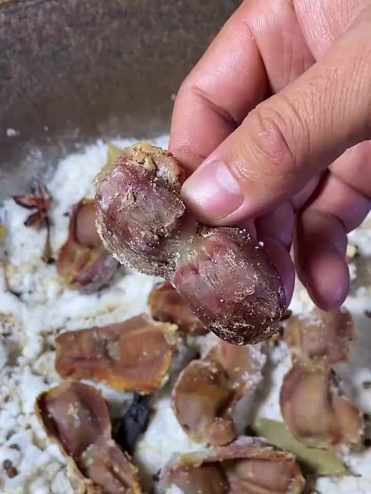 盐焗鸡胗,是小时候最难忘的美食!现在吃不到了!