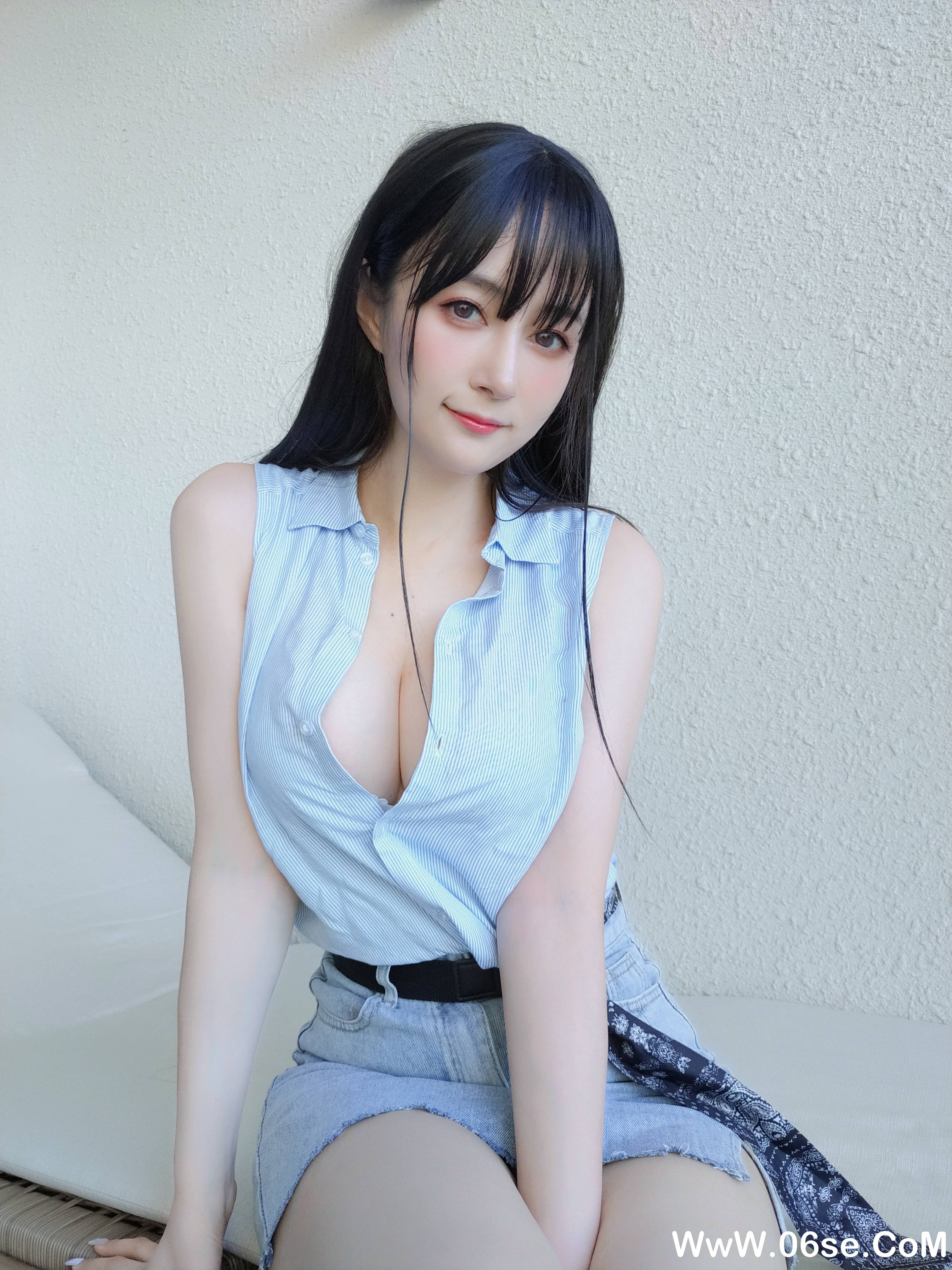 图片[16]-Coser小姐姐白银 NO.146 — 9月会员部分合集part 4 [37P99M]-六色网