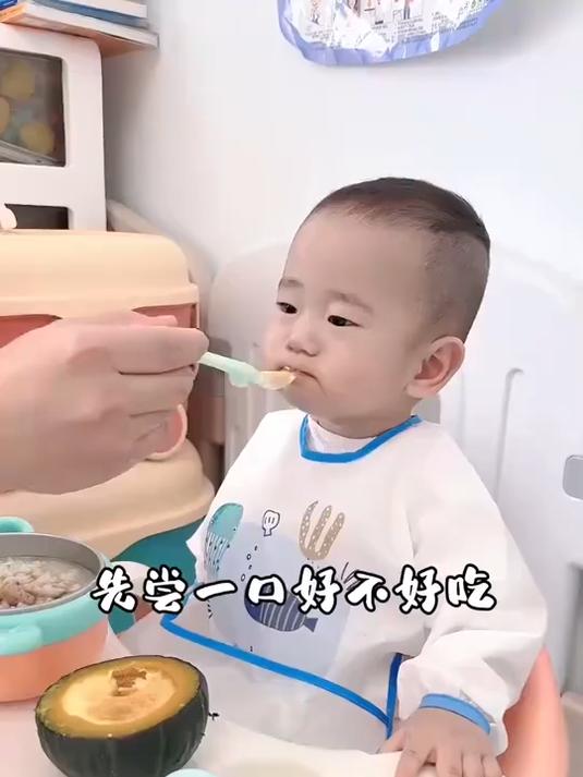 今日辅食:南瓜蒸蛋,虾仁菠菜粥