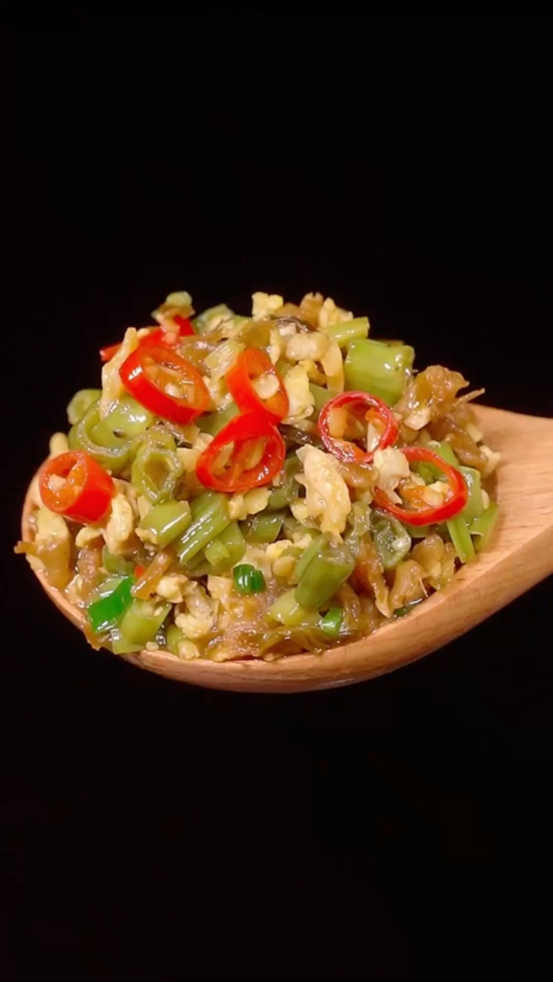 空心菜杆不要在丢了,你就像我这样做一个下饭菜,做法简单,学会了全家都夸你是大厨