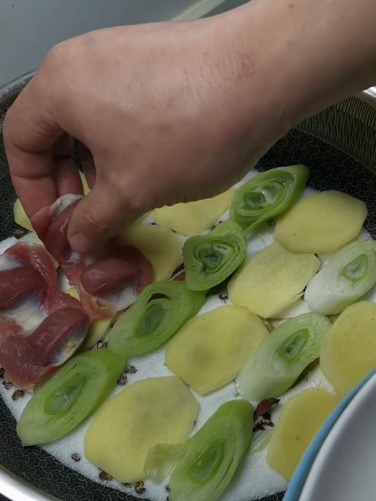 妈妈菜盐焗鸡胗