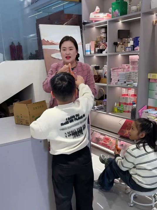 王中王鸡肉肠有活动了 肉质Q弹不腥 口感好 大品牌我们吃着放心