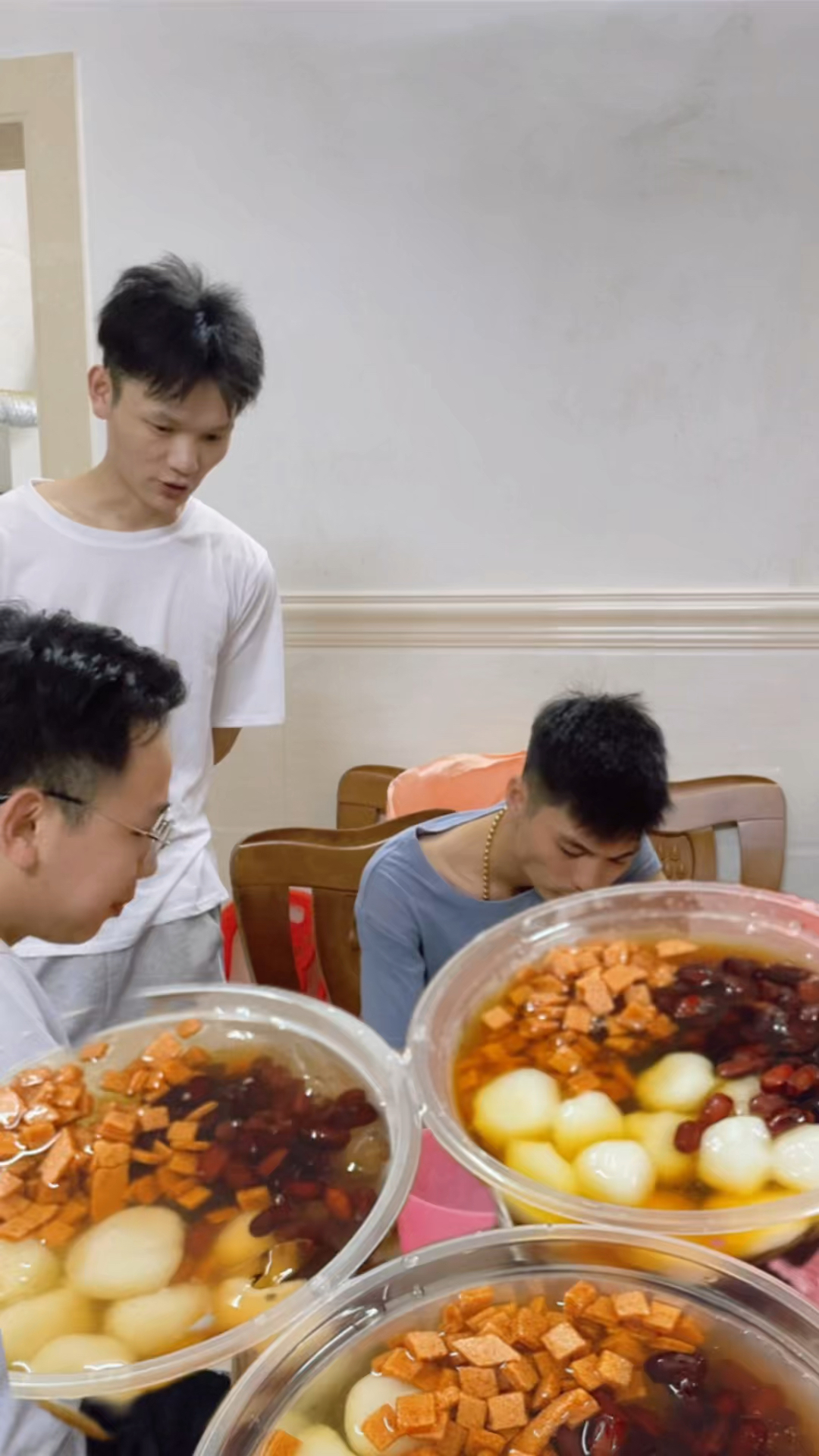 终于出大太阳了就是有点热,做个冰汤圆解解暑真爽