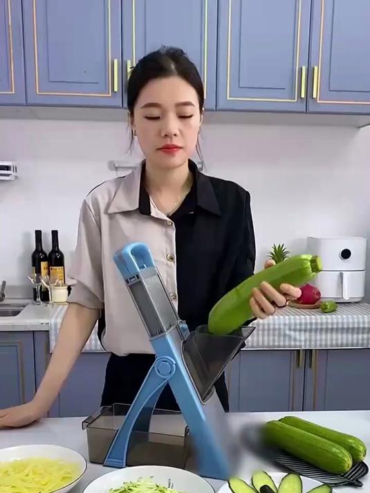 自从家里有了这个切菜神器呀,做菜那叫一个方便,省时省力