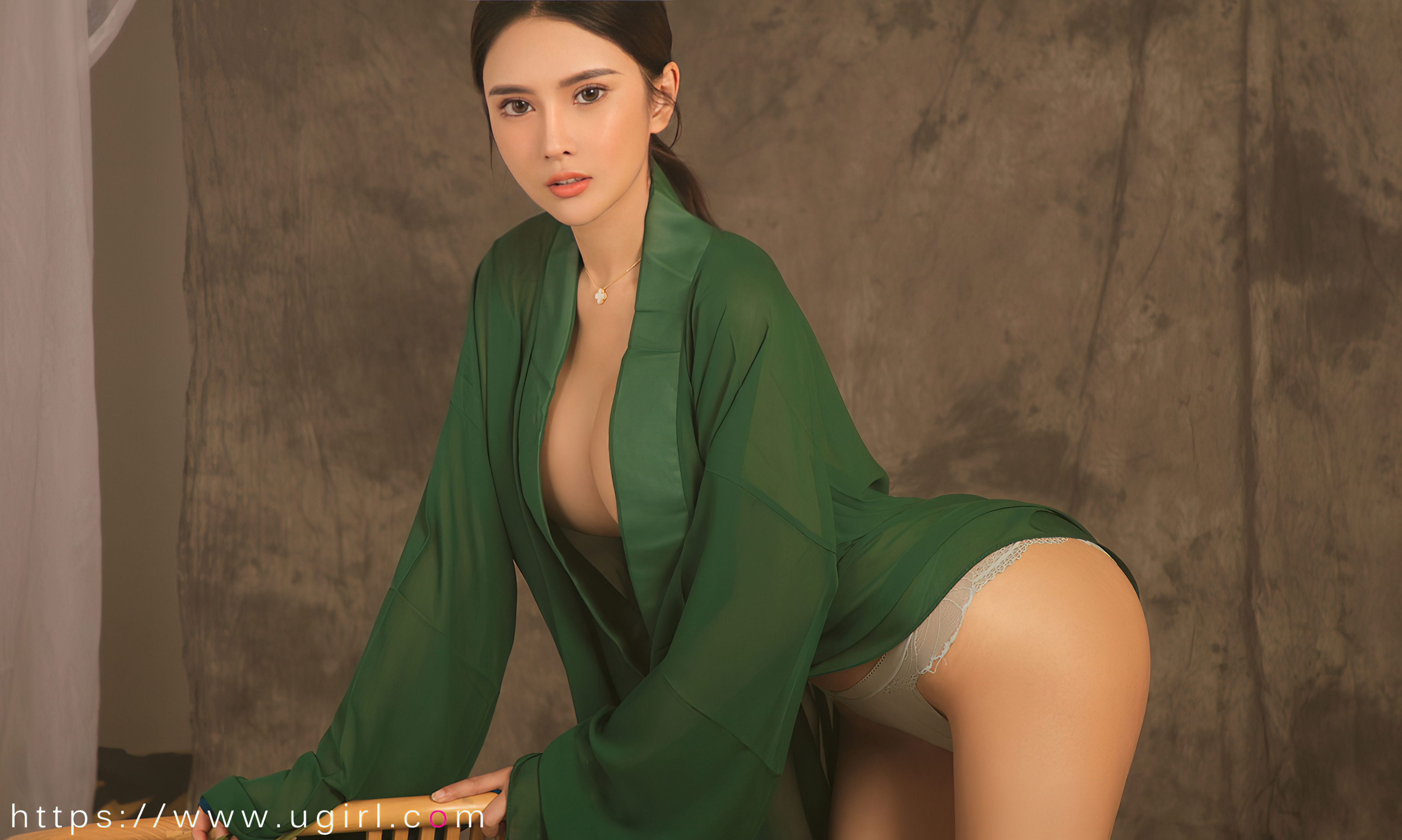 图片[23]-[Ugirls爱尤物] No.2338 Angela楚楚-六色网