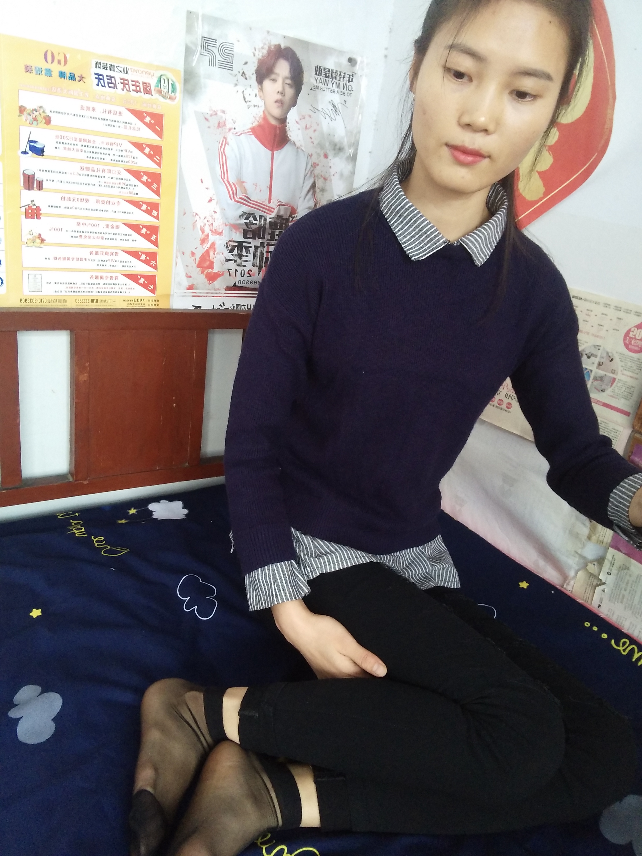 图片[46]-学妹校园寝室短丝系列005期 徐璐[52P85M]-六色网