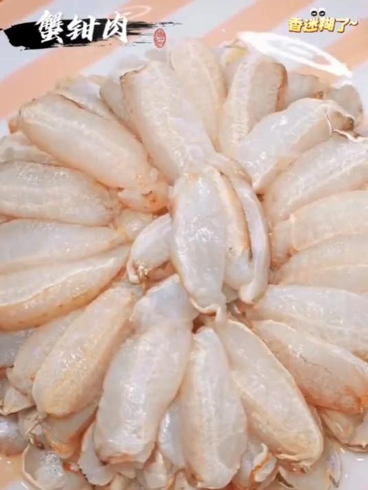 广东师傅的一道名菜,螃蟹炒蔬菜,学会了过年露一手!