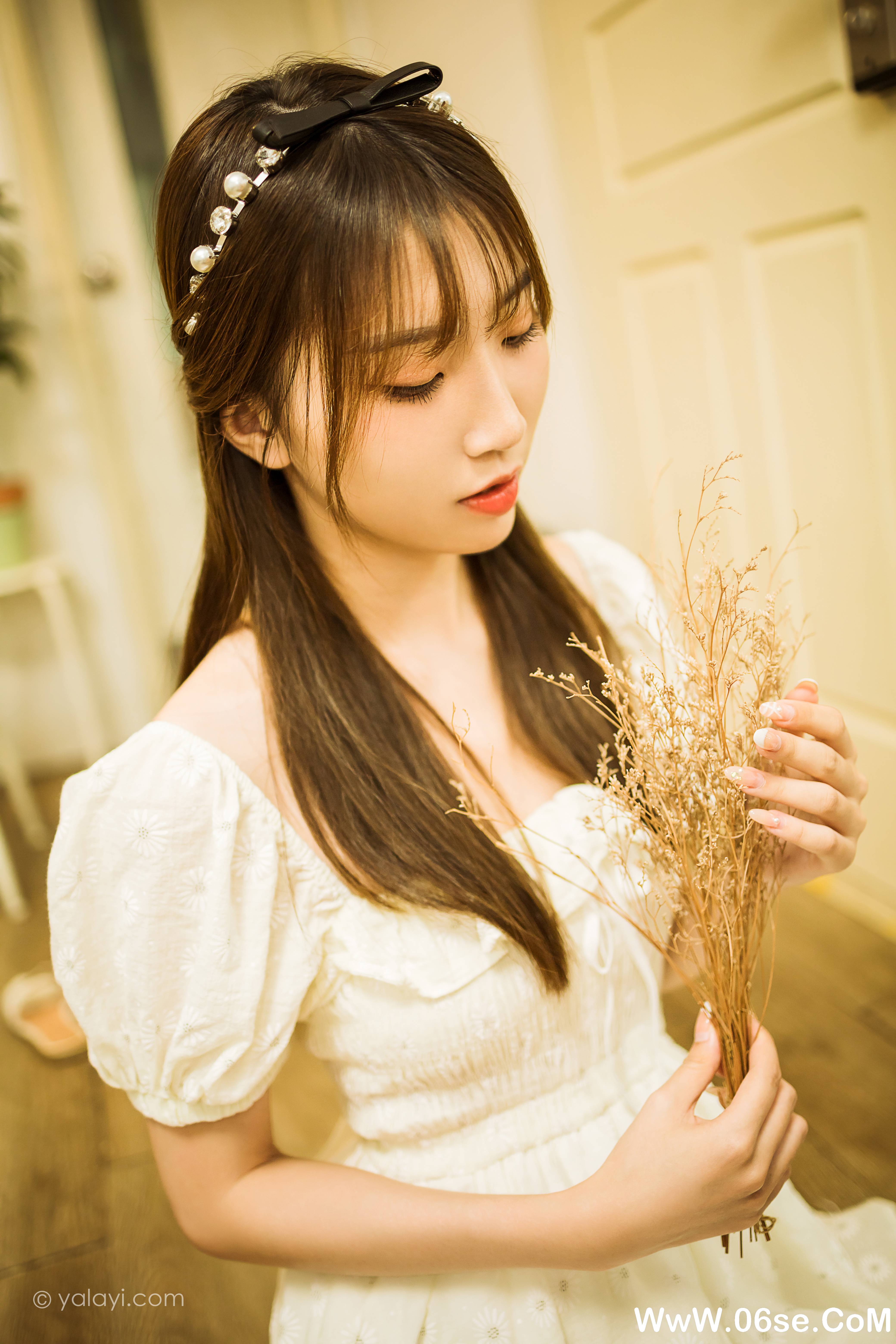 图片[33]-[YALAYI雅拉伊] 2020.11.17 NO.727 小乔《甜美女友爱花艺》[32P+1P398M]-六色网
