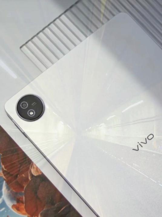 优派推出新款“VX24G10”系列 23.8 英寸显示器