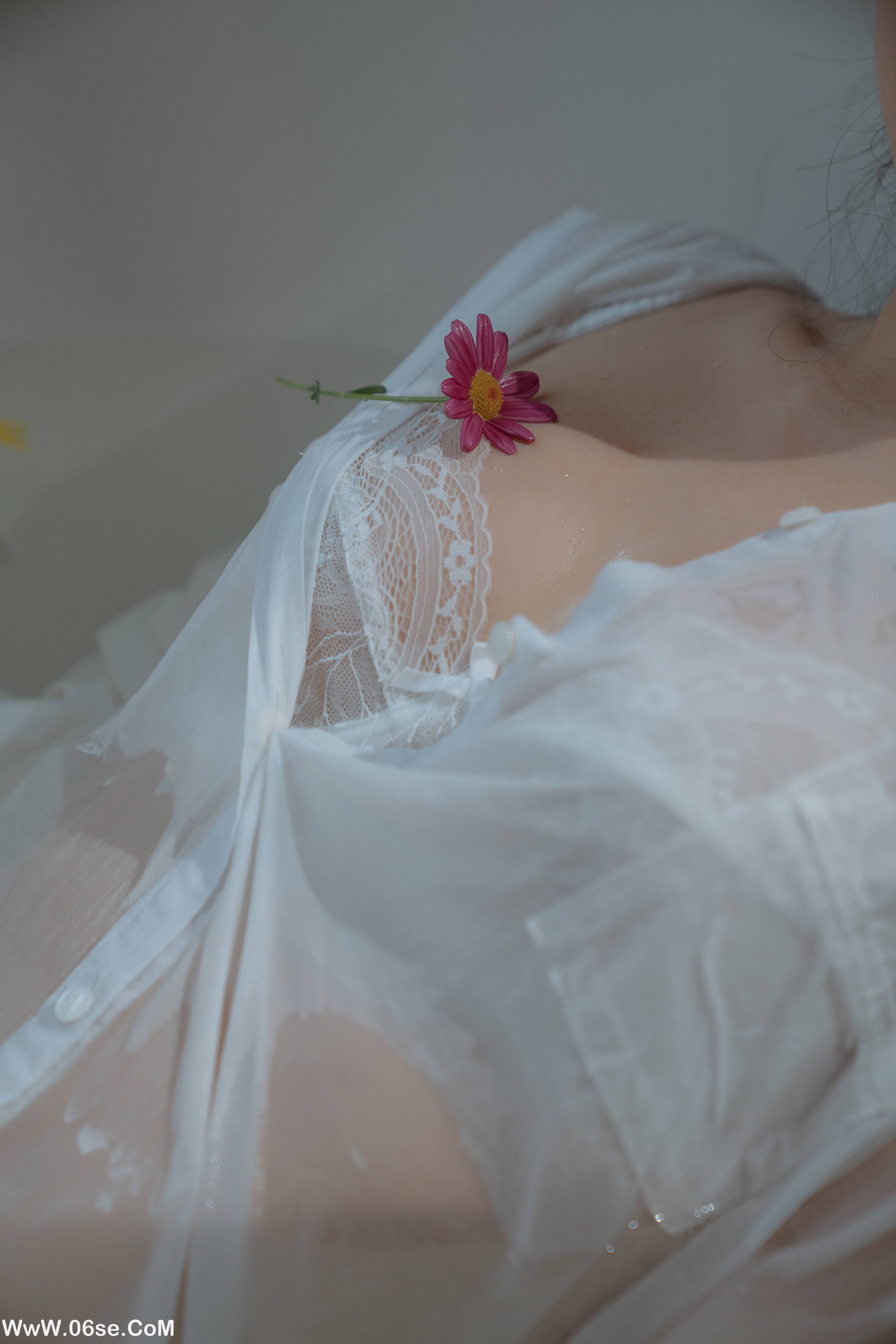 图片[46]-萌芽儿o0 NO.013 – 浴缸[72P1.76G]-六色网