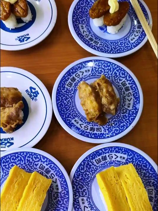 在日本，海鲜还有没有人吃，现在这寿司店太冷清了都没多少人了