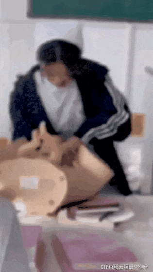 3DM����һ�̵�1694�� ���º�˿��Ů�������㣡