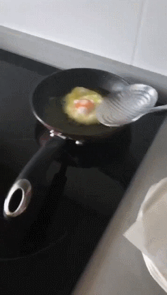 3DM����һ�̵�1699�� ��˿��ȹ��Ů�������Ǵ���