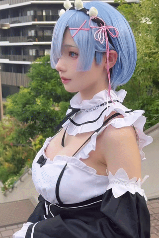 3DM����һ�̵�1699�� ��˿��ȹ��Ů�������Ǵ���