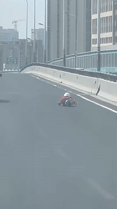 3DM����һ�̵�1699�� ��˿��ȹ��Ů�������Ǵ���