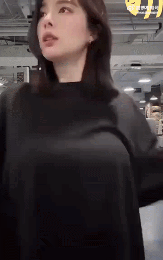 ��һ�ں���ͼ�Ʒ�ϵ�� ԭ��˿�໬˿����Ů����è