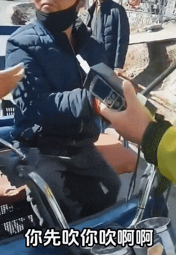 3DM����һ�̵�1700�� ���������ߵ��Ķ��ǽ���