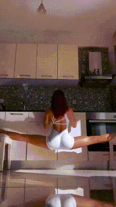 ��һ�ں���ͼ�Ʒ�ϵ�� ��Ů�������滹�����ô��