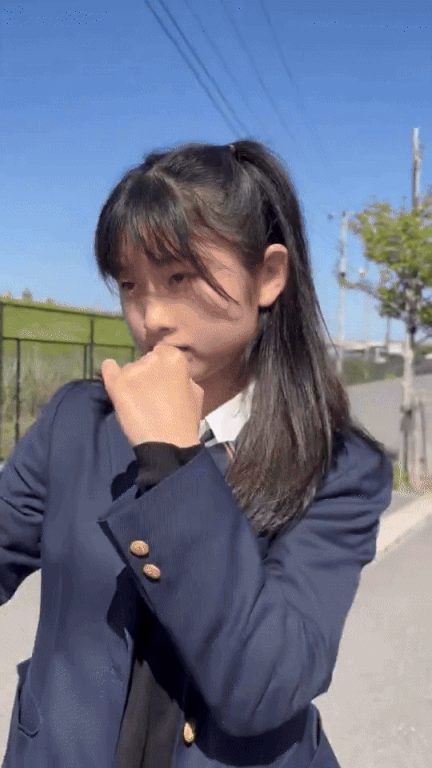 ��һ�ں���ͼ�Ʒ�ϵ�� ��Ů�������滹�����ô��