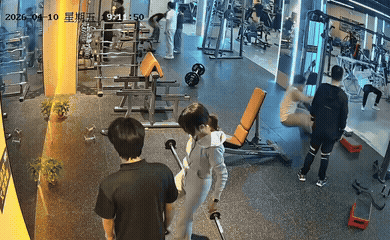��һ�ں���ͼ�Ʒ�ϵ�� ��Ů�������滹�����ô��