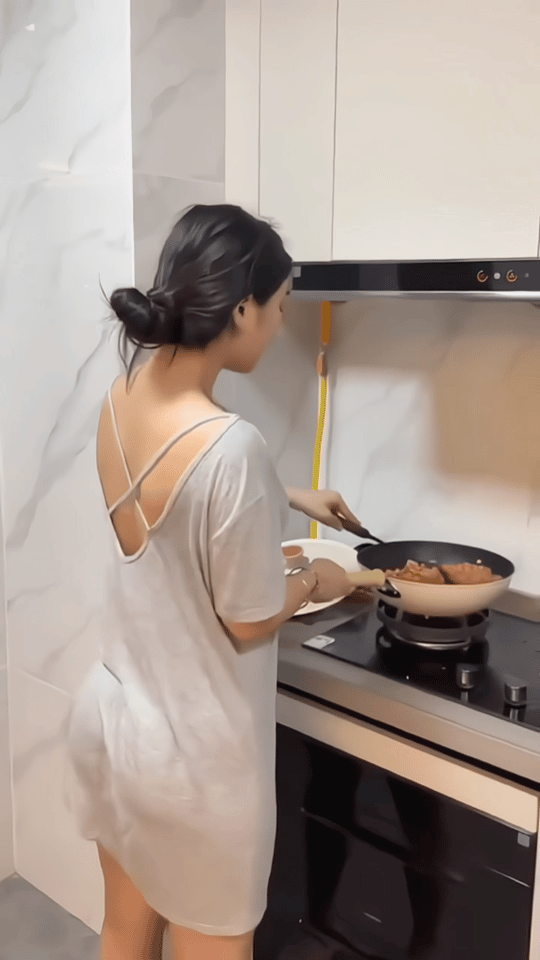周一内涵囧图云飞系列 媳妇刚学的新技能我就累了