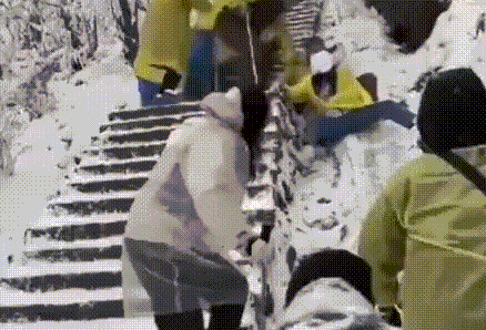 ��һ�ں���ͼ�Ʒ�ϵ�� ��Ů�²������������ʱ��