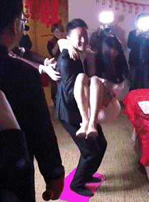 3DM����һ�̵�1681�� ��˿������Ů�ں�������