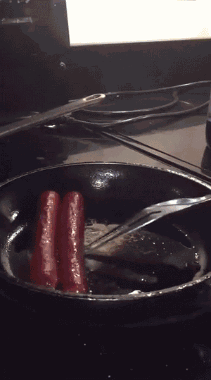 3DM����һ�̵�1681�� ��˿������Ů�ں�������