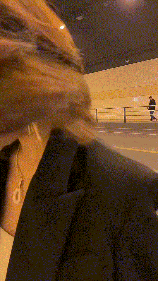 周一内涵囧图云飞系列 大美女穿紧身衣是绝好的！