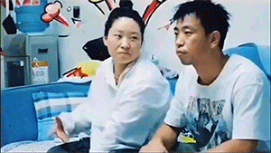 周一内涵囧图云飞系列 大美女穿紧身衣是绝好的！