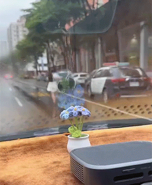 周一内涵囧图云飞系列 美女这舞蹈层次感很好！