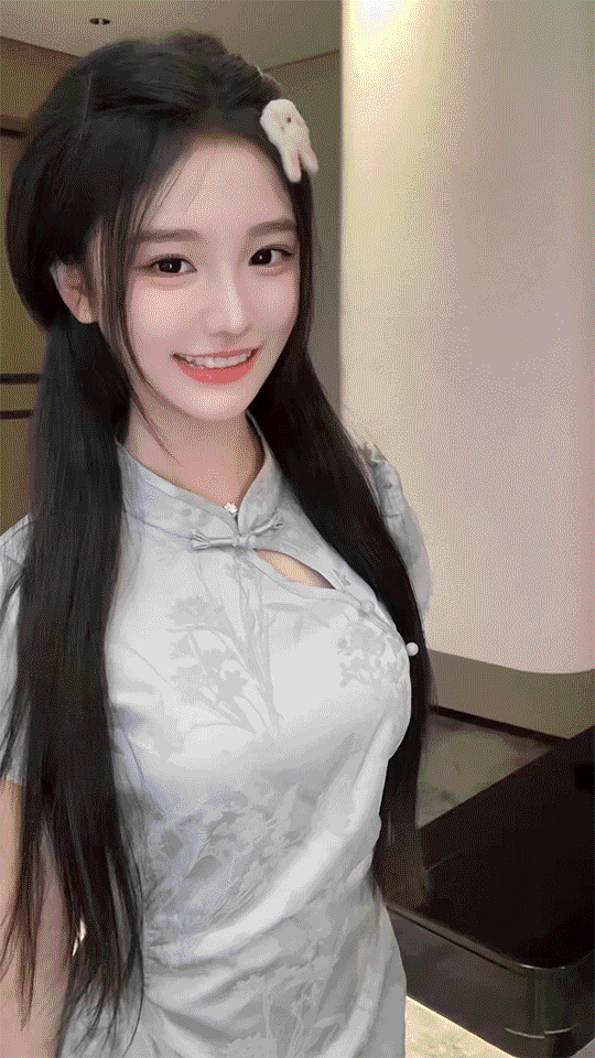 3DM轻松一刻第1744期 两个大雷妹紧盯你想干嘛？