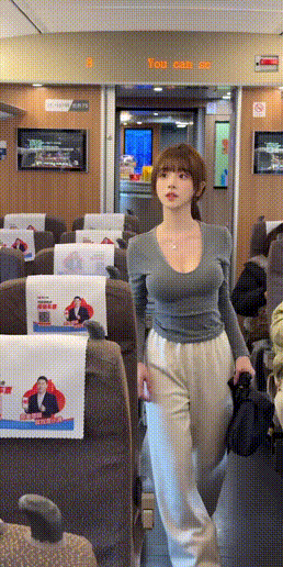 3DM轻松一刻第1803期 各类美女图让人应接不暇！