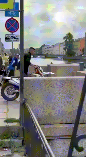 3DM����һ�̵�1613�� ����Ů���ֱ���Ҫע��ʲô