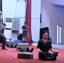 3DM����һ�̵�1632�� ����ʲô�������ĵ��º���