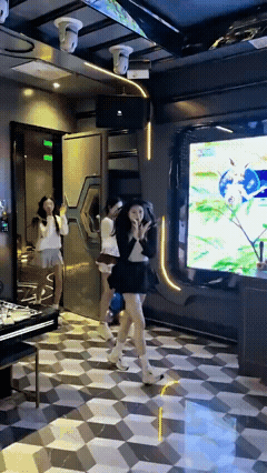 ��һ�ں���ͼ�Ʒ�ϵ�� ��Ů������ô����ôϸ��