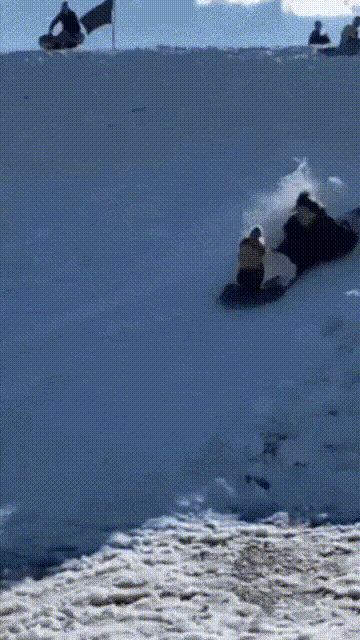 3DM����һ�̵�1644�� ��˿��Ů�ڴ������н���