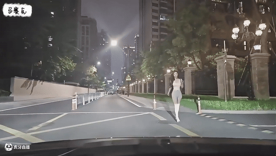 ��һ�ں���ͼ�Ʒ�ϵ�� Ů��������ʲôϷ��ô�ң�