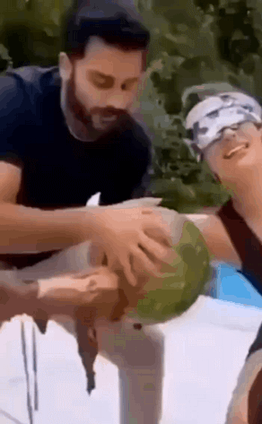 3DM����һ�̵�1644�� ��˿��Ů�ڴ������н���