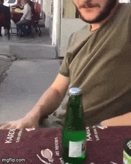 3DM����һ�̵�1644�� ��˿��Ů�ڴ������н���