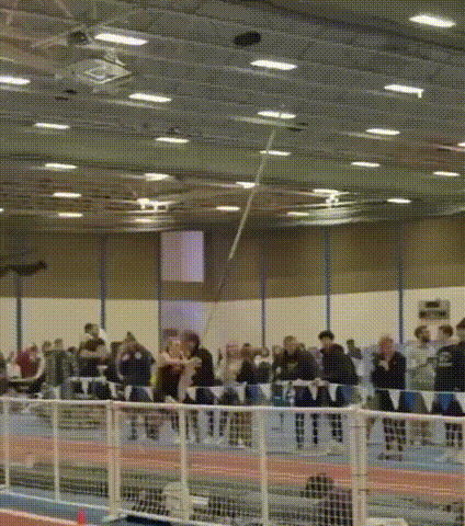 3DM轻松一刻第1793期 伴娘不开门伴郎扔烟雾弹